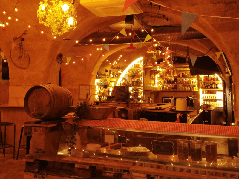 Intérieur du Levrette Café Bordeaux